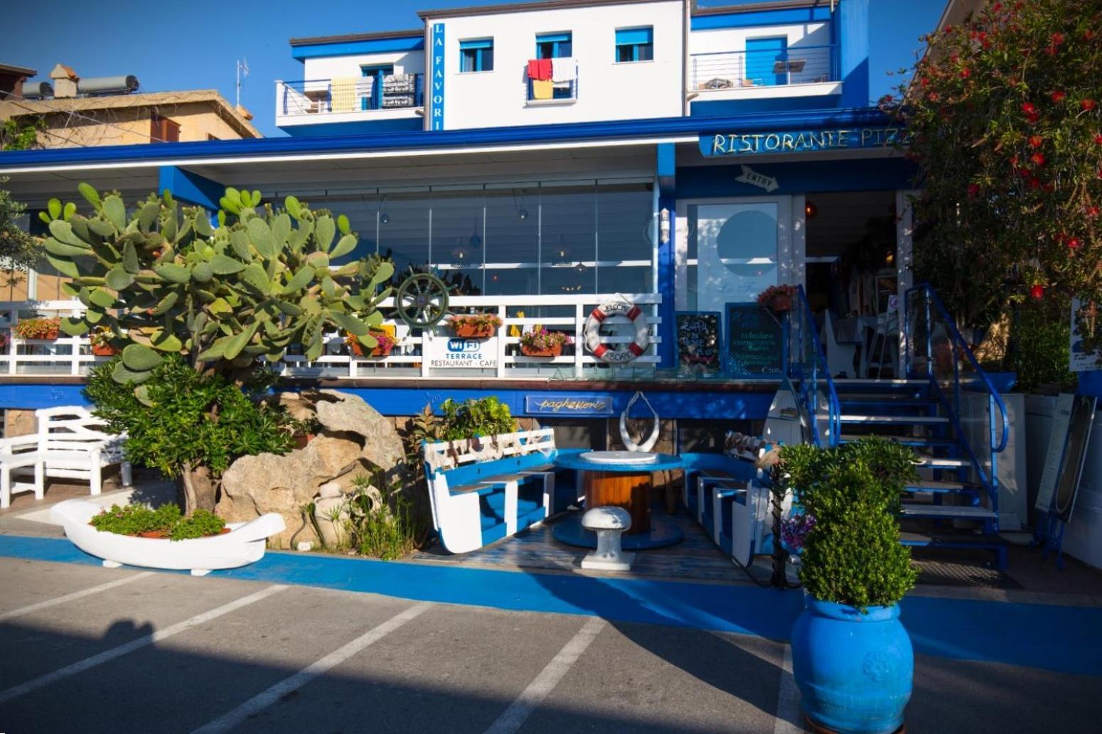 La Favorita Hotel Cala Gonone Dış mekan fotoğraf